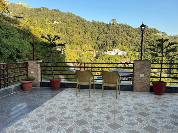 Hotel 7 Heavens Mussoorie Exterior foto